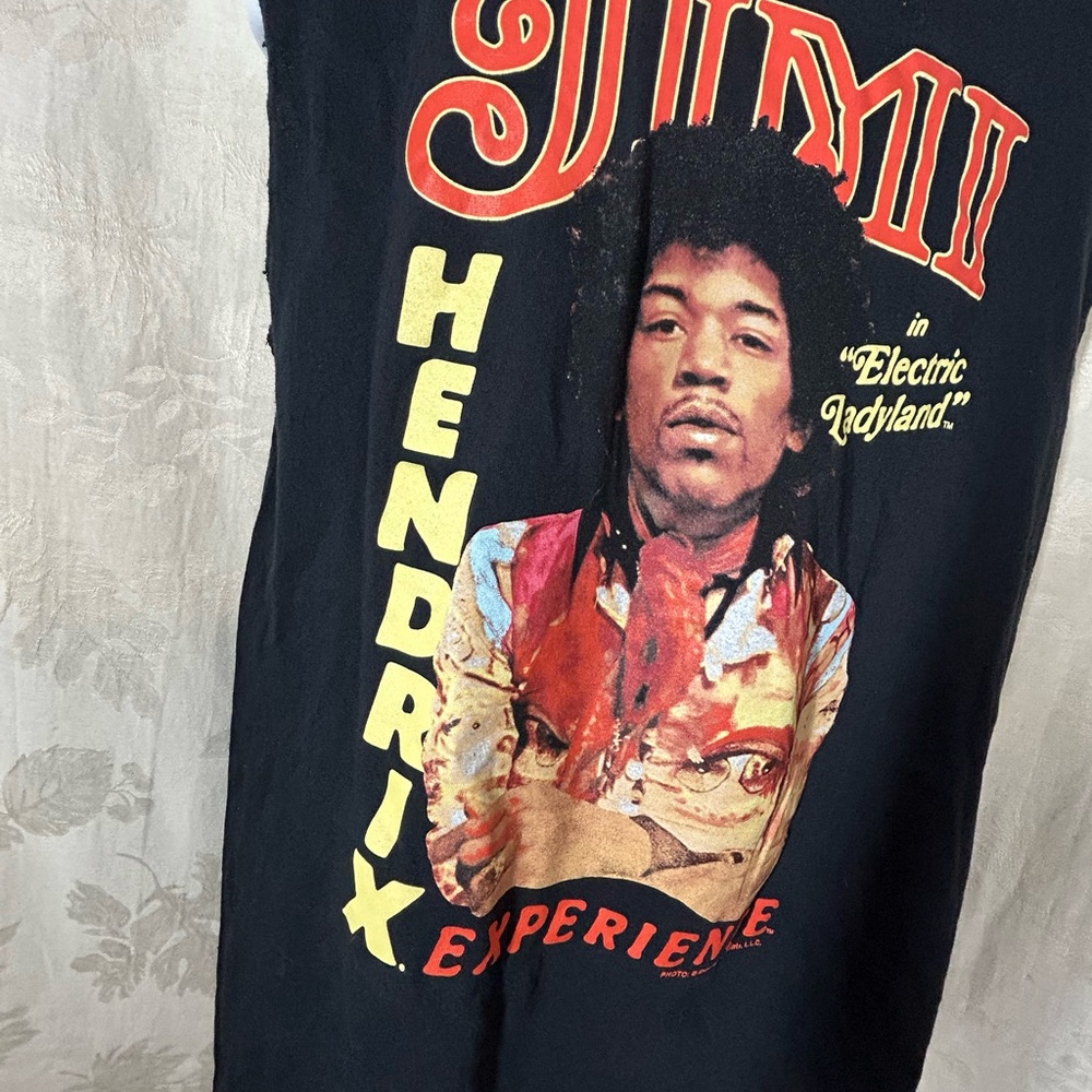 Ripple Junction Authentic Hendrix
Men’s Size Large Tank Jimi Hendrix Experience - Picture 7 of 7